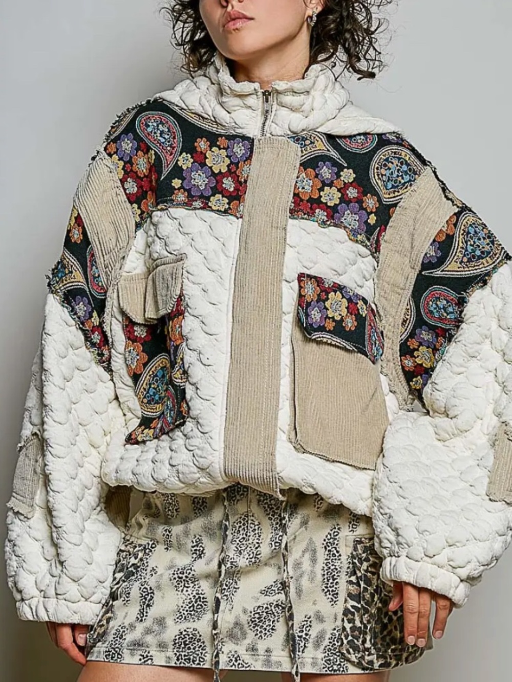 POL Oversize Contrast Quilted Jacket - Picture 2 of 4